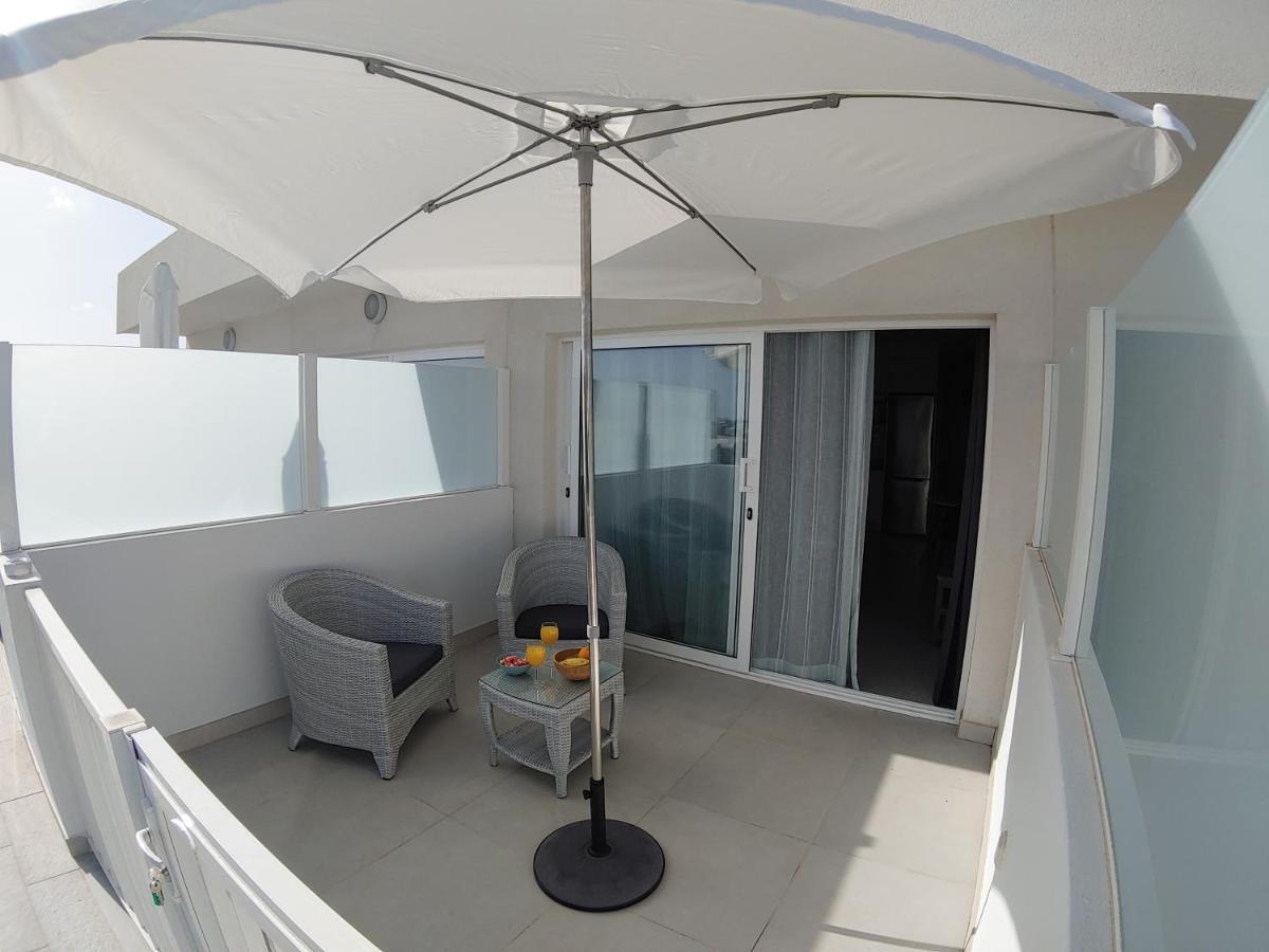 Apartment Namaste- Amazing Sea View & Infinity Pool - Good Wifi - Smart Tv-Residence Senator Costa Teguise Extérieur photo